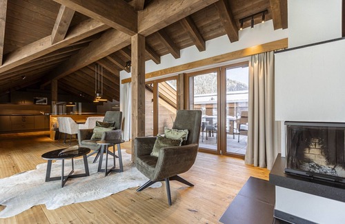 Ehrwald Chalet De Esquí | Acogedor chalet con balcón