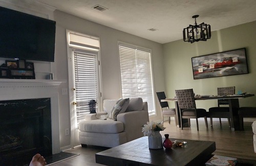 Woodstock Casa | Welcoming Ranch in desire Woodstock VERY close to Roswell, GA