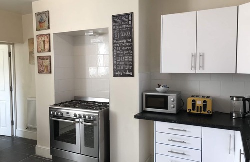 St Helens Casa | Welcoming Spacious 2-bedroom House in St Helens
