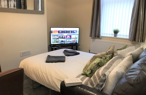 St Helens Casa | Welcoming Spacious 2-bedroom House in St Helens