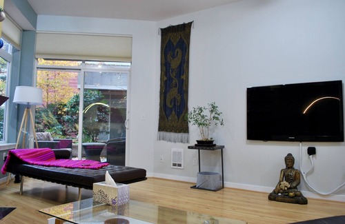 Moss Bay Apartamento | Well Appointed and Modern plus Parking