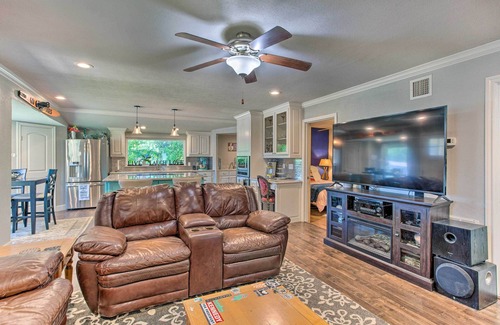 Mead Casa | Well-Appointed Mead Getaway w/ Private Yard