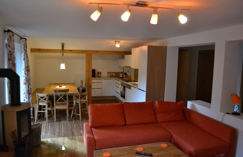 Scheffau am Wilden Kaiser Apartamento | Well-equipped vacation apartment with fireplace for 8 (+2) people