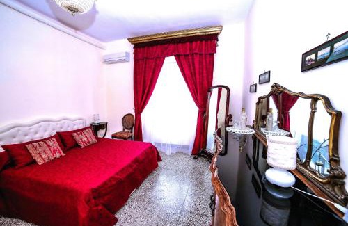 Santa Lucia Casa | WELL COME - Santa Lucia