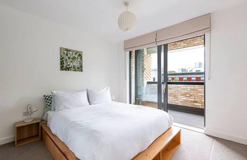 Tower Hamlets Apartamento | Well-Connected Cosy and Bright Modern Flat