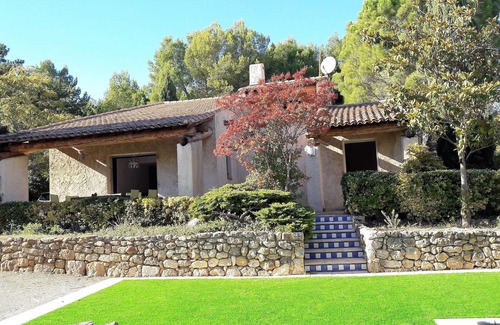 Murviel-les-Beziers Villa | Villa espaciosa bien equipada con piscina privada entre mar / montaña