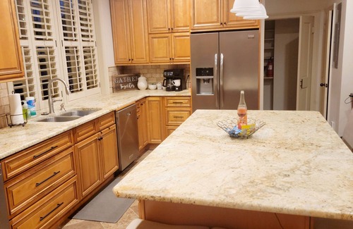 New Iberia Casa | Well-equipped 3BR/3BA with large common space in the heart of Historic Downtown