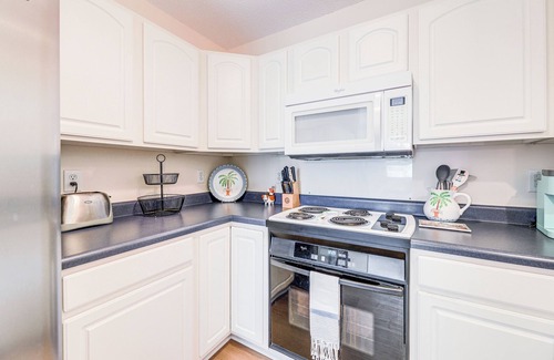 Emerald Isle Apartamento | Well-equipped Emerald Isle Townhome: Pets Welcome!
