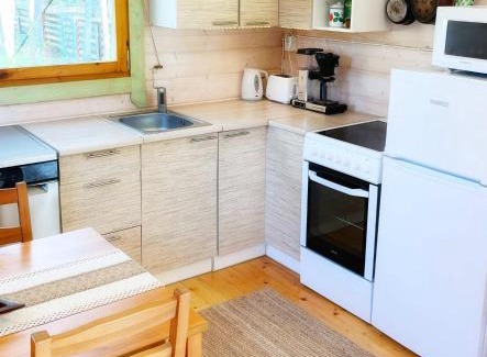 Vosu Apartamento | Well-equipped summerhouse with sauna in Võsu