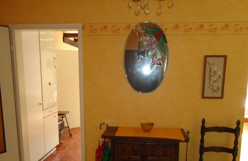 Collina d'Oro Apartamento | Apartamento bien amueblado en Gentilino cerca de Lugano