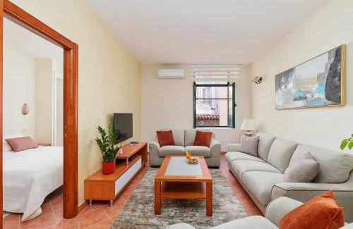 Kotor Old Town Apartamento | Well Located 1Bedroom in the Heart of the Old Town