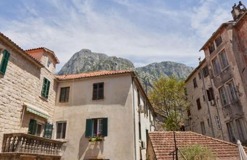 Kotor Old Town Apartamento | Well Located 1Bedroom in the Heart of the Old Town