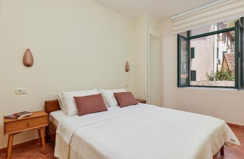 Kotor Old Town Apartamento | Well Located 1Bedroom in the Heart of the Old Town