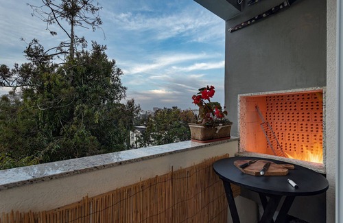 Merces Apartamento | Well-located and Practical Studio Rme047
