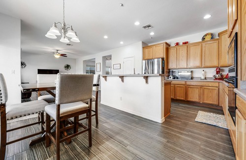 Westwing Mountain Casa | Well-located home with private pool, AC, fast WiFi & W/D - great for snowbirds