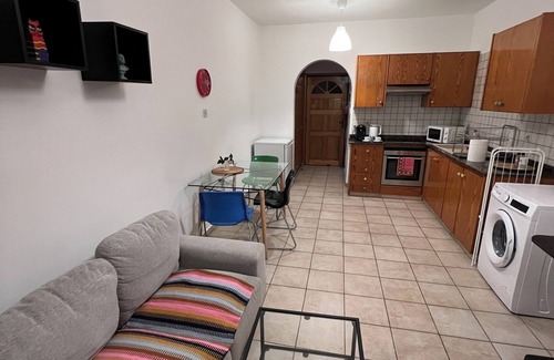 Paphos Apartamento | Well-located Studio Kato Paphos