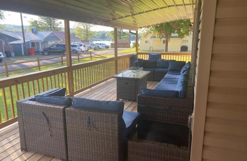 Bradford Casa | Weller Island Retreat