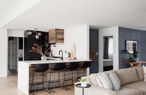 Carrying Place Casa | Wellers Landing - Prince Edward County Lakehouse