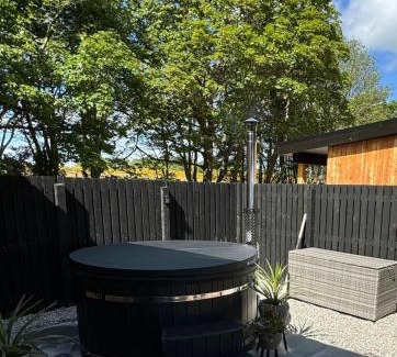 Marybank Cabina | Wellhouse Country Lodges and Hot Tubs