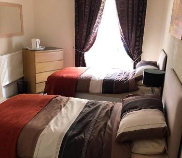 Dewsbury Cama Y Desayuno | Wellington Tavern Accommodation