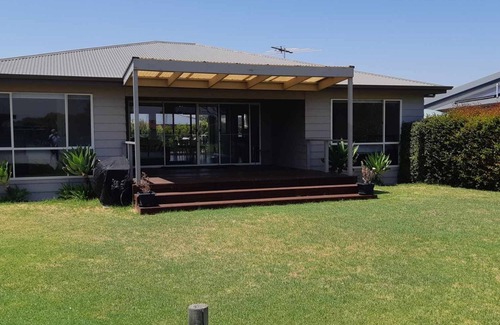 Seymour Casa | Wellington Waters