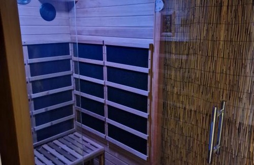 Siroki Brijeg Apartamento | Wellness apartment BLACK-WHITE