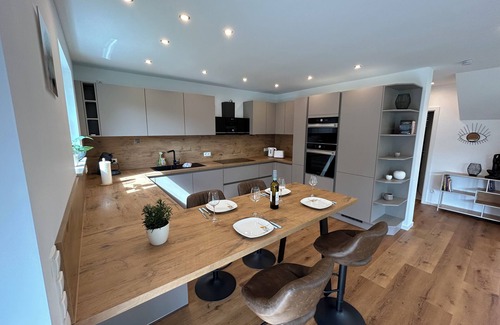 Leimbach Casa | Wellness-ferienhaus mit Dampfbad & Sauna in der Eifel am Nürburgring