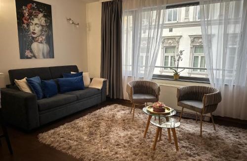Terezvaros Apartamento | Wellness Spa Suite by the Opera