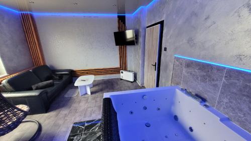 Schalke-Nord Apartamento | Wellness Suite mit Whirlpool & Sauna