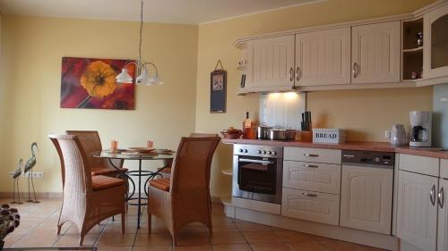 Zingst Apartamento | Wellnessresidenz "Klaus Störtebeker" App 13 - Glückszeit