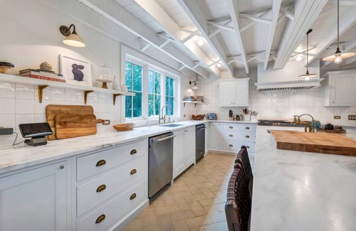 Amagansett Casa | Wells Villa by Rove Travel - Family Home with Pool & Sauna