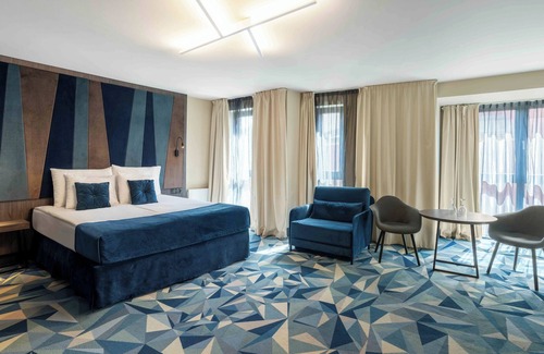 Old Town Hotel | Wellton Riverside SPA Hotel