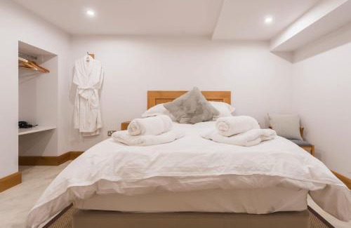 Airton Casa | Wellybob Cottage, By Birch Stays - New Home