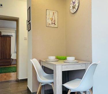 Kiskunhalas Apartamento | Weninger Studio Apartman