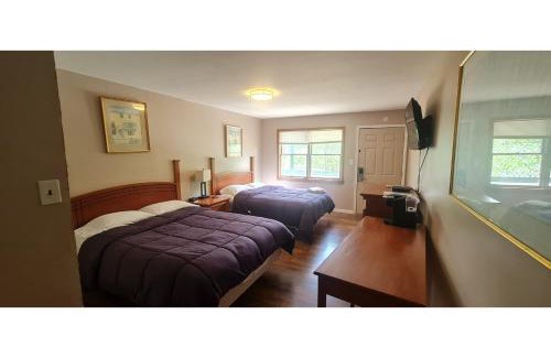 East Stroudsburg Hotel | Werry's Cottages Motel & Pub by OYO East Stroudsburg Poconos