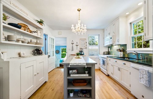 Ephraim Casa | Wes's Landing- Walk to Downtown Ephraim