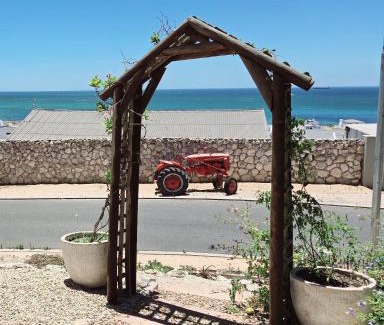 St. Helena Bay Casa | Weskus Pêrel Guesthouse