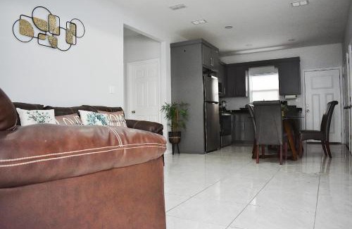 Weslaco Apartamento | Weslaco Apt C 1