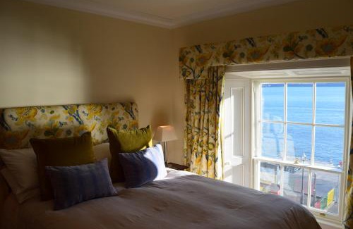 Cobh Casa | West Beach House -Sea Views