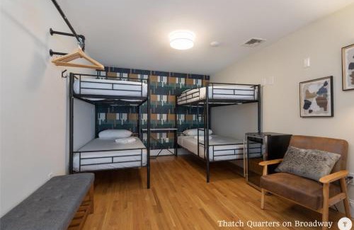 D Street - West Broadway Apartamento | West Broadway Quarters by Thatch