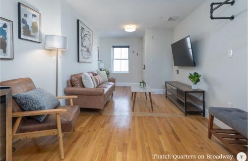 D Street - West Broadway Apartamento | West Broadway Quarters by Thatch