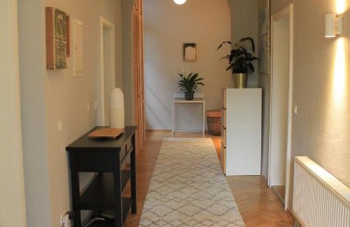 Alt-Grunwinkel Casa | West chill
