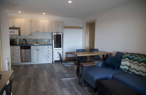 Ucluelet Apartamento | West Coast Oceanfront Private Suite with Stunning View