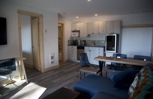 Ucluelet Apartamento | West Coast Oceanfront Private Suite with Stunning View