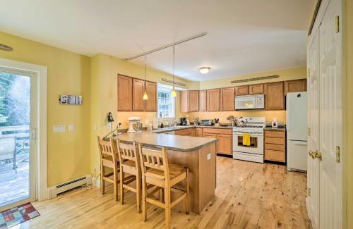 West Dover Casa | West Dover Home with Deck, Grill and EV Outlet