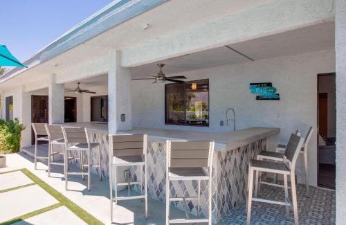 El Mirador Casa | West Elm Pool House 2018