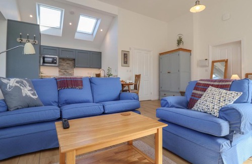 Martlesham Casa | West End