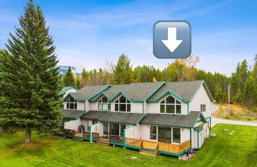 West Glacier Condominio | West Glacier Getaway: Mountain & Golf Course Views
