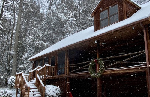 West Hill Lake Casa | West Hill Cabin