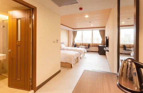 Puli Hotel | West Hotel